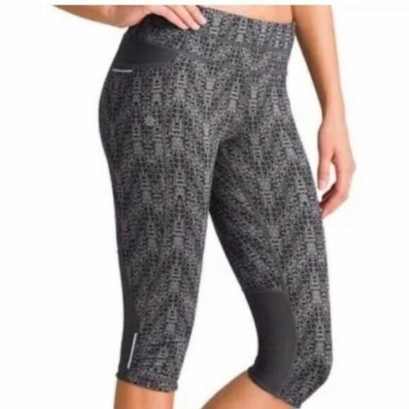 ATHLETA TECHNO BE FREE YOGA PANT WITH POCKETS - Picture 14 of 14